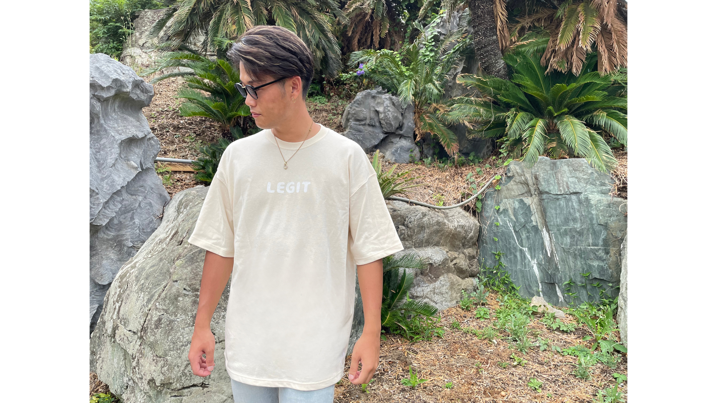 LEGIT LOGO DROP T-SHIRT BEIGE